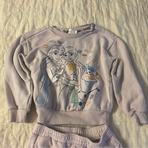 Christmas sale! Girls Purple Disney Frozen Sweat Suit Set - Picture 3 of 8
